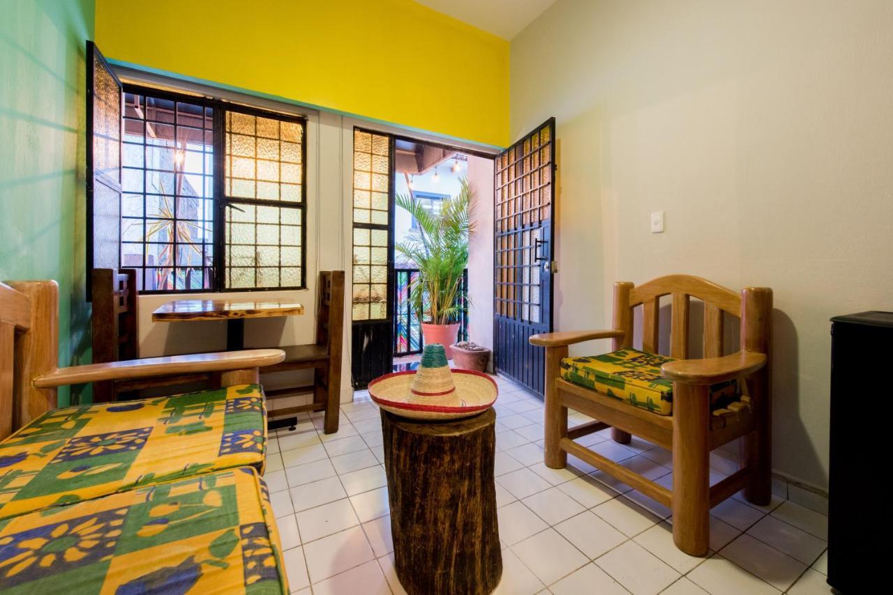 Casa María Malecón Pensión